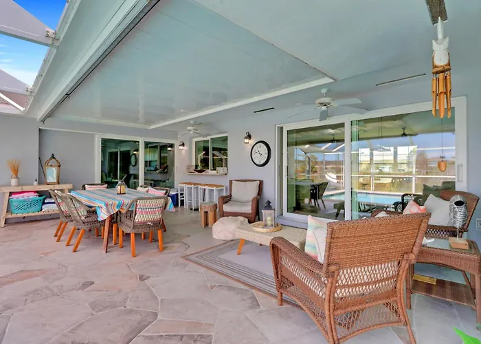 Inviting Lakeview Home L Pool L Close To Beaches