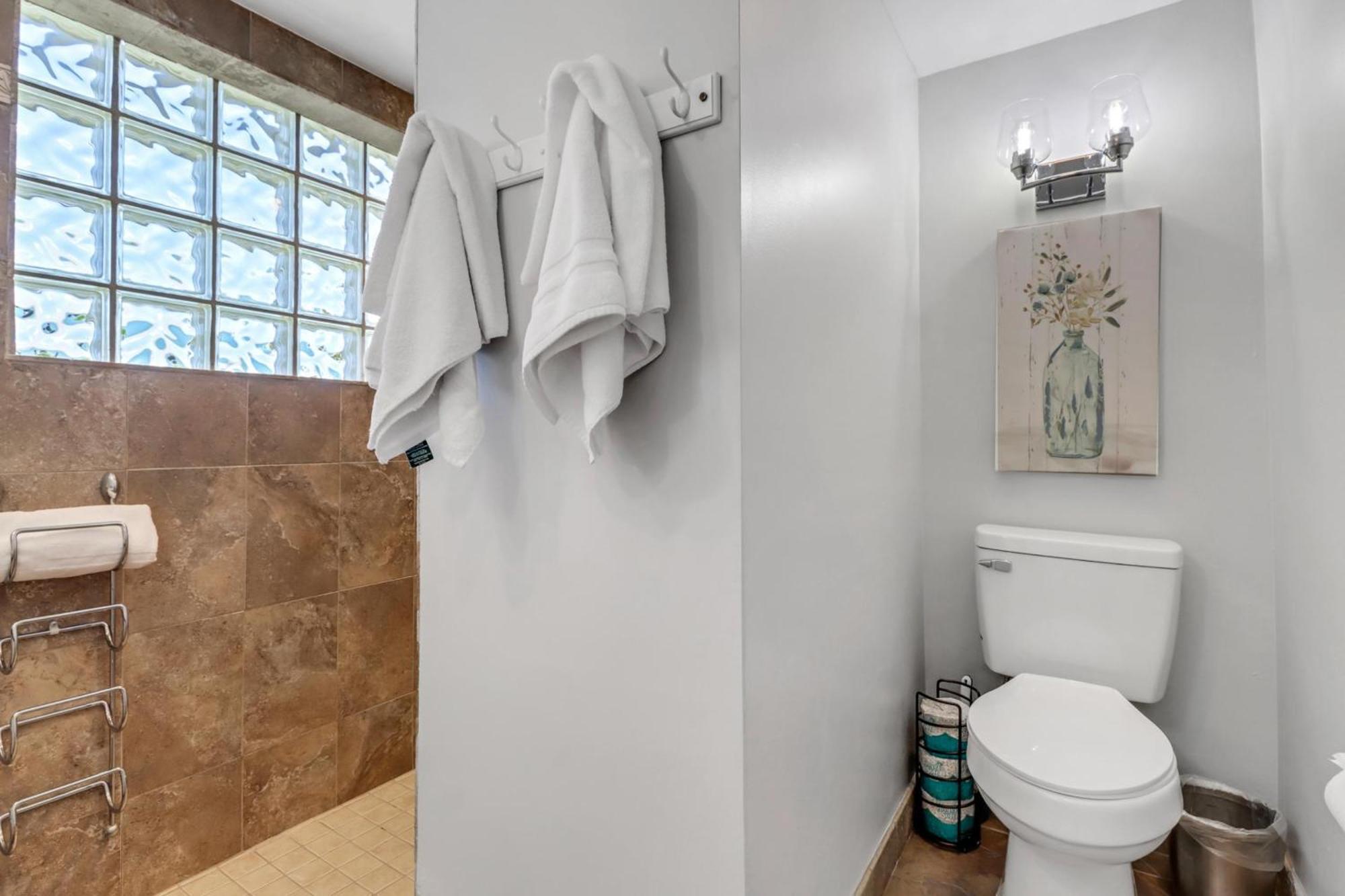 Inviting Lakeview L Pool L Close To Beaches Marco Island